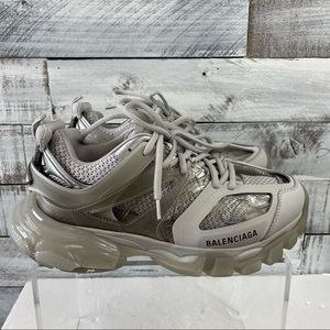 Balenciaga clear sole lace up sneakers in gray European size 39. US size 9